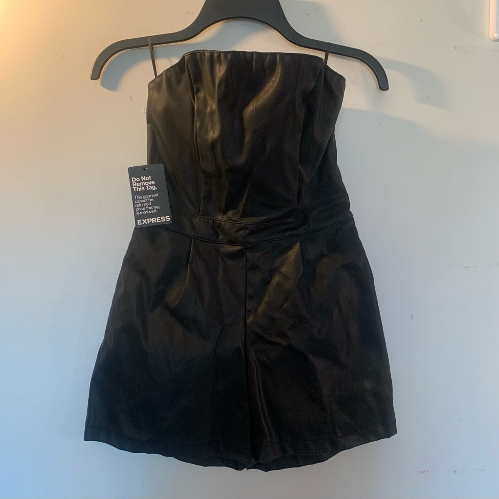 New With Tags Express vegan leather strapless romper Size 2 Festival Party Club - Picture 3 of 6